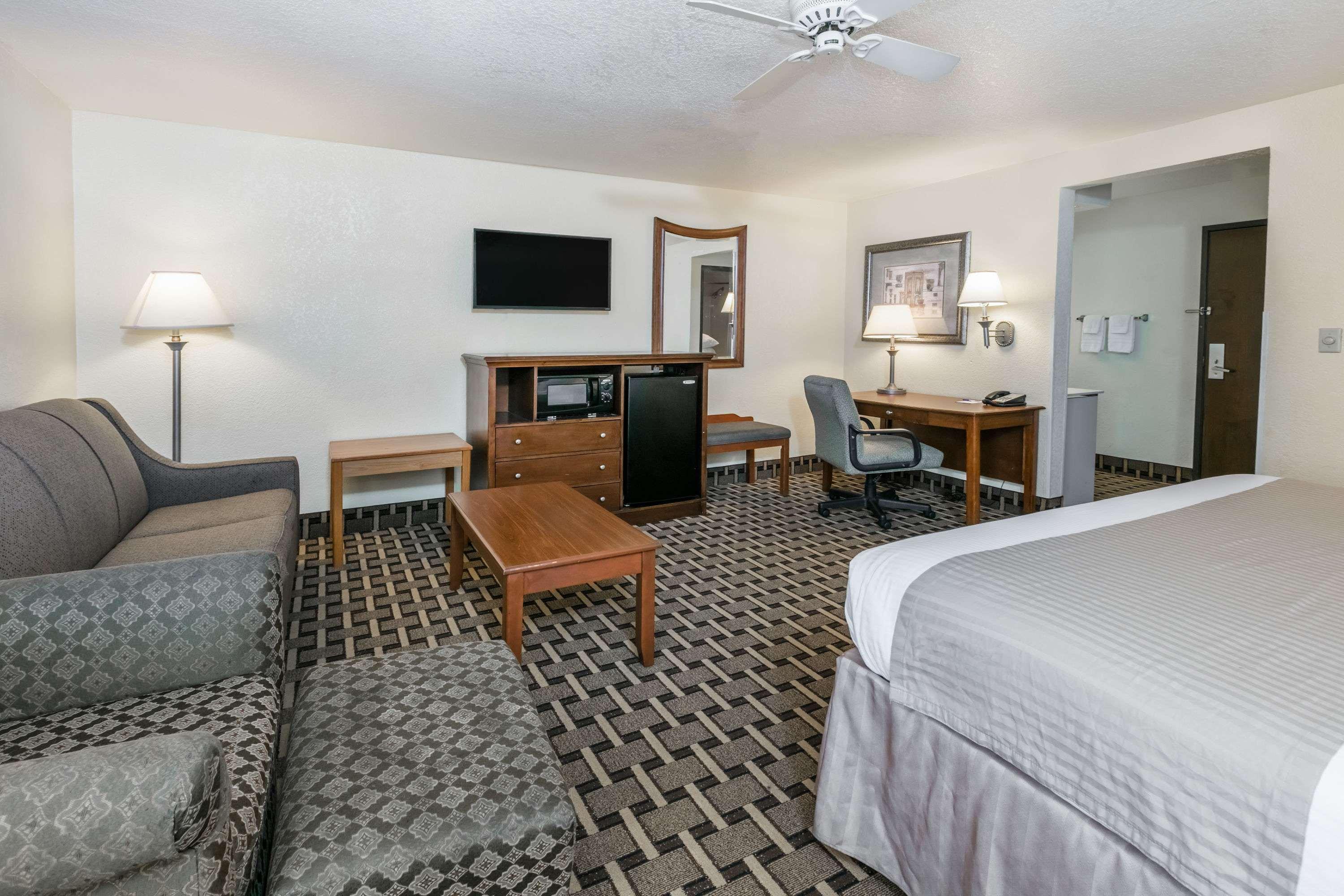 Baymont By Wyndham Arlington At Six Flags Dr Hotel Kültér fotó