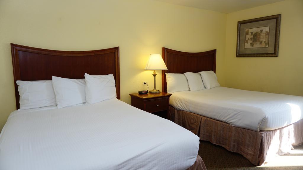 Baymont By Wyndham Arlington At Six Flags Dr Hotel Kültér fotó